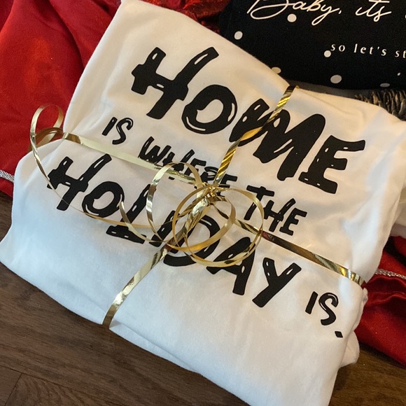 “Home is where the holiday is” cotton shirt - Picture 6 of 6